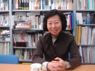 深川由起子 早稲田大学政治経済学部教授